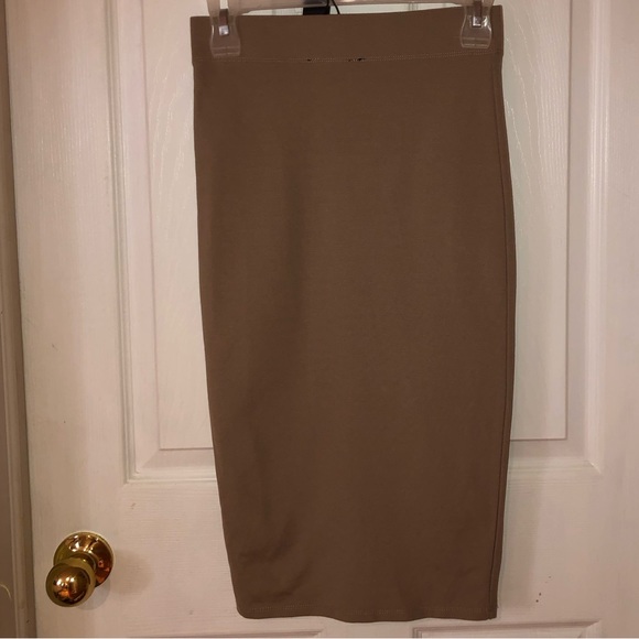 Beige pencil skirt, xs by Revamped - Picture 1 of 4